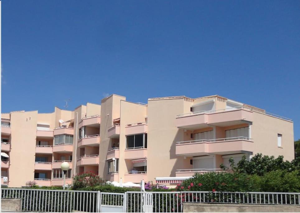 Un Sejour A Sete Apartment Екстериор снимка